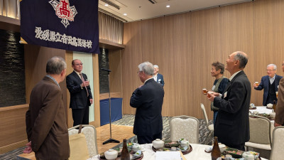 PXL_20251115_035244271